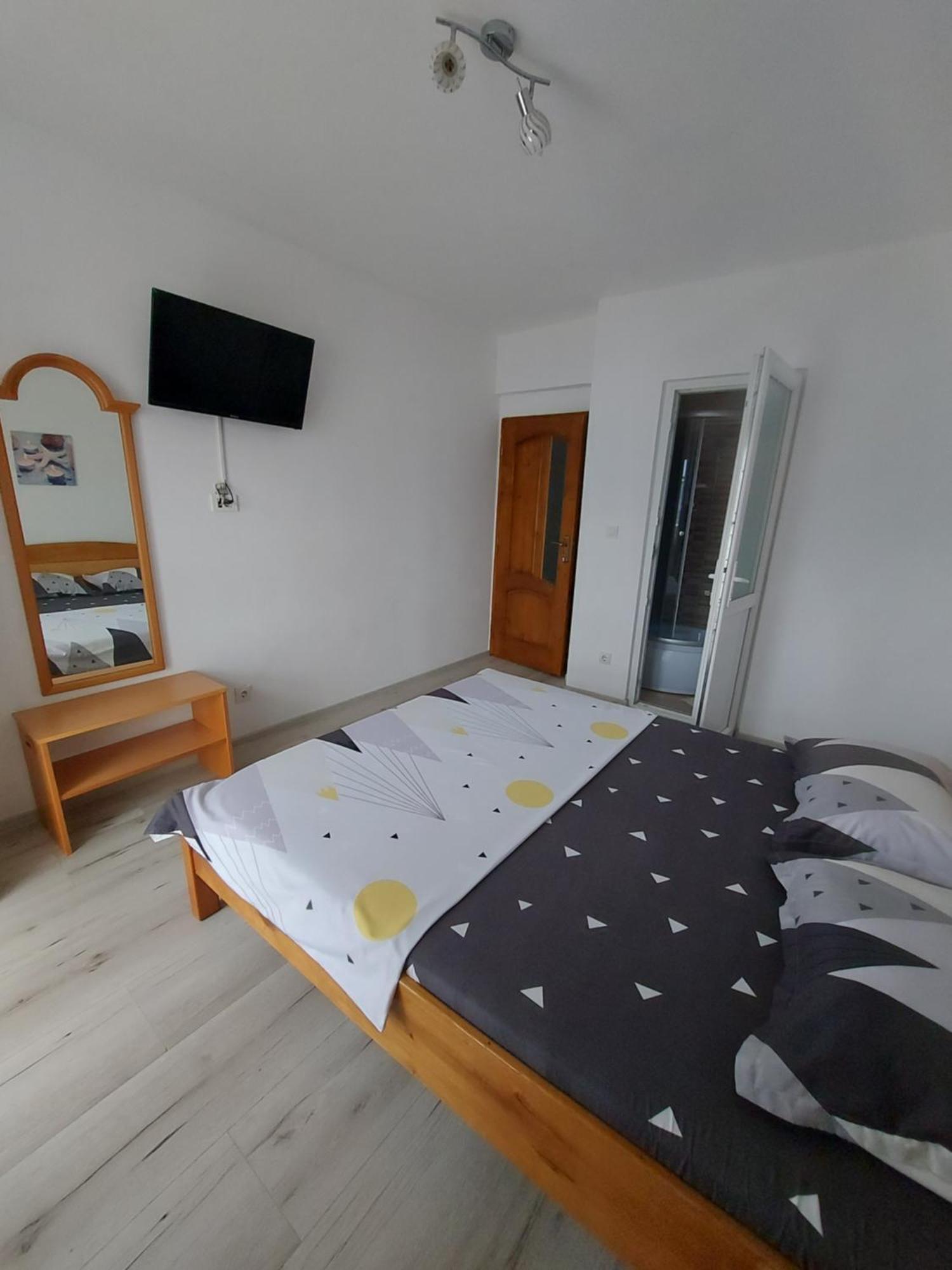فندق Casa Dalys Orşova المظهر الخارجي الصورة